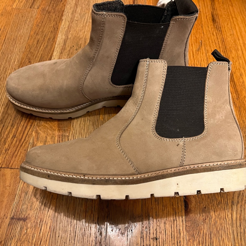 Calia Ortholite Alpine Design Tan Chelsea Boots